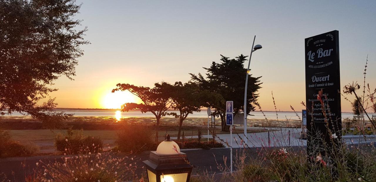 Hotel Et Spa Les Cleunes Oleron Saint-Trojan-les-Bains Bagian luar foto